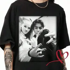 Malachi Barton And Freya Skye Comfort Color Shirt, Disneyland The Rise Of Red Tee, Freya And Malachi Descendants Zombies Worlds Collide Tour Teen Girls Clothing Tween Boys T-Shirts Ropa Para Niña Young Girls T-Shirt  Anime Clothes Gift For Boys & Girls