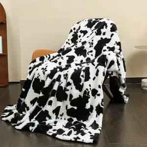 Vintage Cute Cow Print Flannel Blanket, Lightweight Home Decor, Perfect for Friends, Family, Parties, Sofa, Bedroom, Living Room