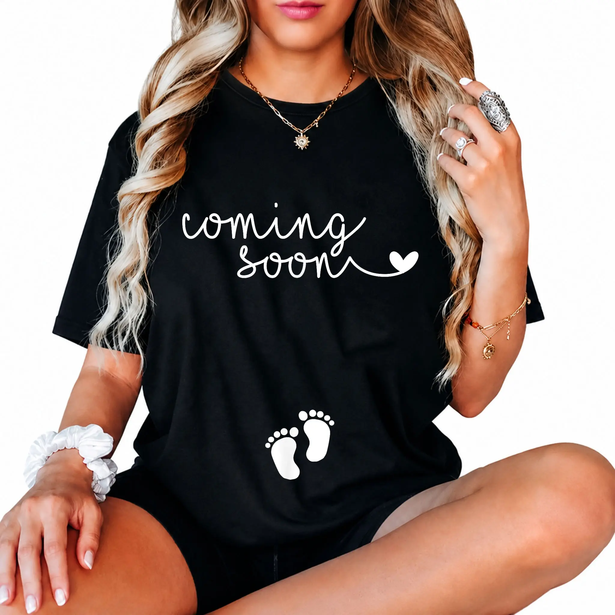 Women's 100% Cotton Short-Sleeve Graphic Maternity T-Shirt, Everyday Streetwear for Pregnant Moms for Pregnancy Announcements, Shortsleeve, Top