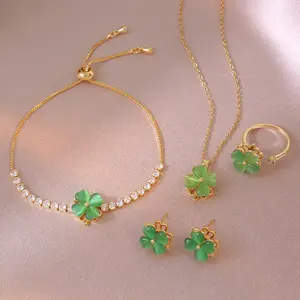 Green Jewelry Set for Women, Trendy Style Set Series Rotating Four-leaf Flower Earrings Simple Fashion Rotating Jewelry