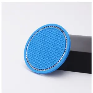 2pcs Non-slip Car Water Cup Pad Rhinestone Rubber Mat for Bottle Holder Coaster Auto Interior Anti-skid Cup Holders 7cm Round Coaster
