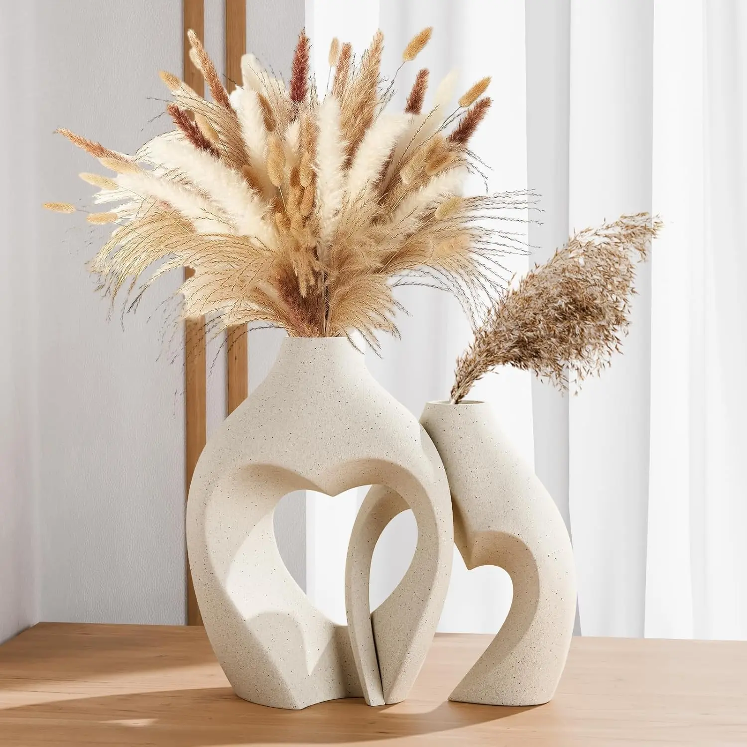 White Vases  Decor, Heart Shaped Ceramic Vase Set of 2, Nordic Heart Shaped Vases, Minimalist Decorative Vase  Table Centerpiece Wedding Dining Living Room Office House Decoration