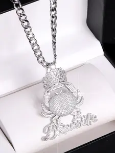1pc Fashionable Oversized Crab Pendant Necklace with Crown & Letters [Comes with Box], Minimalist Zircon Crab Pendant with Letters (Unisex), Suitable for Multiple Occasions – Ideal Gift for Halloween & Christmas