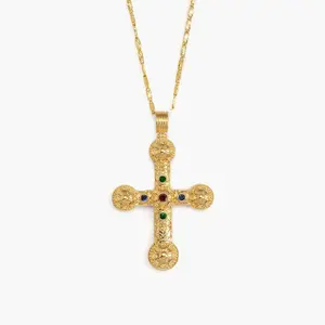 en route XL Cross Chain Necklace in Gold, Oversized Chain with Bold Cross Detail, Ultimate Street-style Statement Piece for Layering or Solo Urban Looks