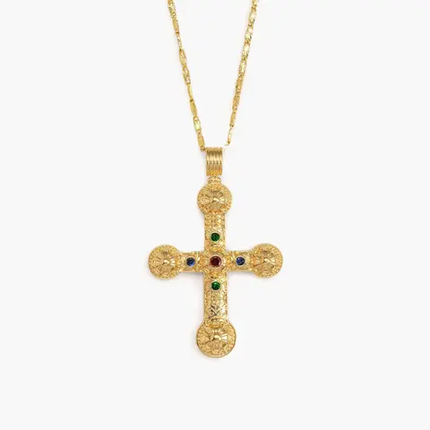 en route 18K Gold Plated XL Cross Chain Necklace in Gold, Oversized Chain with Bold Cross Detail, Ultimate Street-style Statement Piece for Layering or Solo Urban Looks