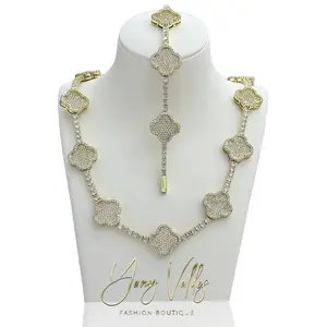 Gold Clover Jewelry Set – 18” Necklace & 7” Bracelet