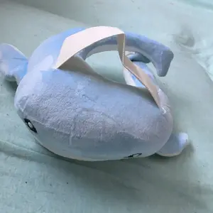 Soft Washable Bottle Support Pillow, Self-Feeding Holder, Relieves Arm Wrist Fatigue, Free Hands for Nursing Moms (bottle Not Included)