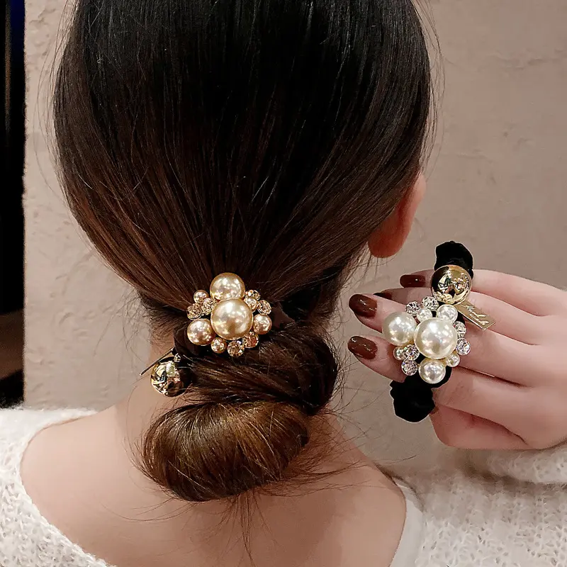 Elegant Beaded Pearls Scrunchie for Women, High Elastic Soft Fabric Hair Bands for Daily Office/Wedding Hairstyles, Women's Fashion, Hair Ties