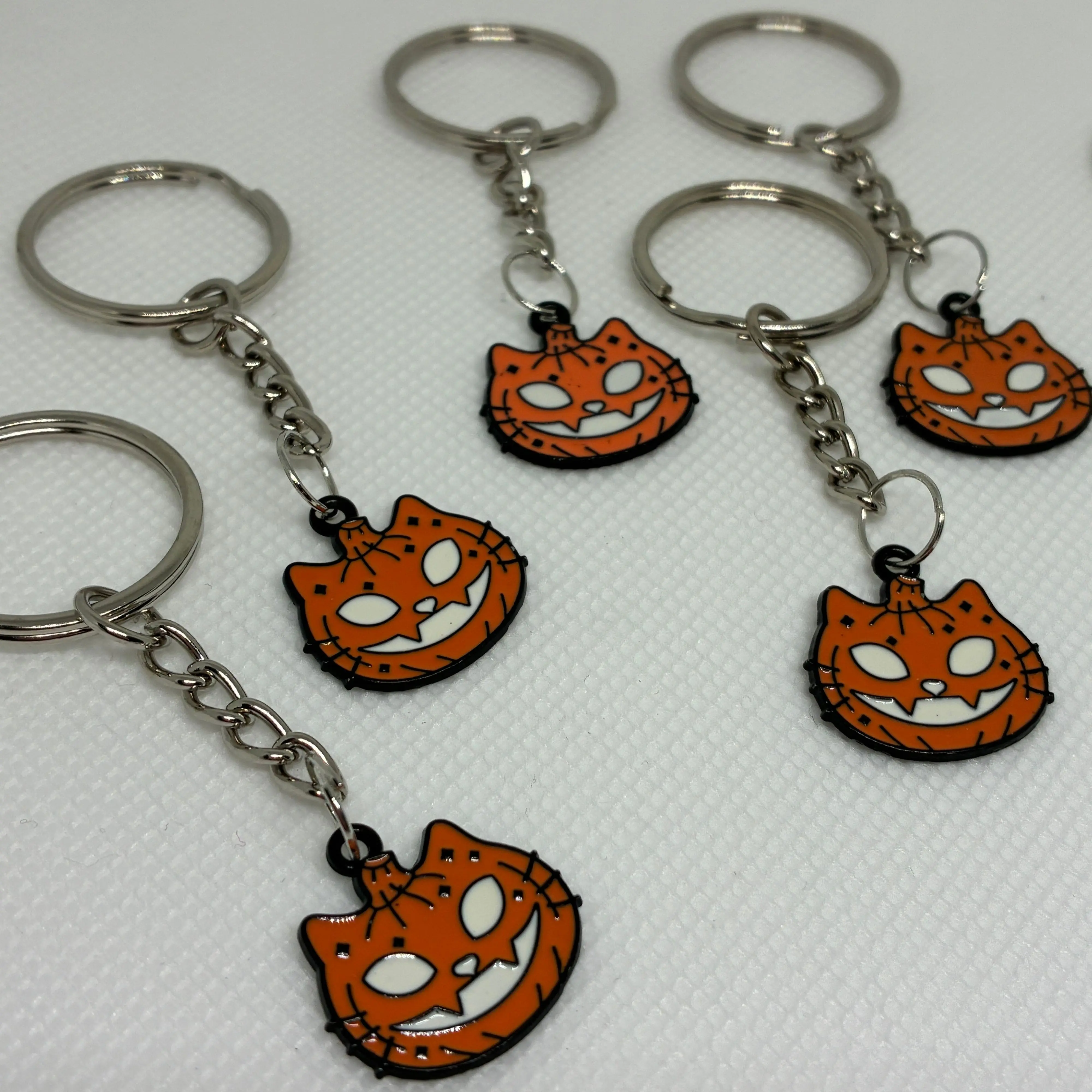 Orange Skeleton Cat Keychain, Lightweight Goth Bag Charm for Halloween, Alternative Aesthetic Accessory for Cat Lovers, Halloween Aesthetic, Bag Charm Styling, Alternative Aesthetics