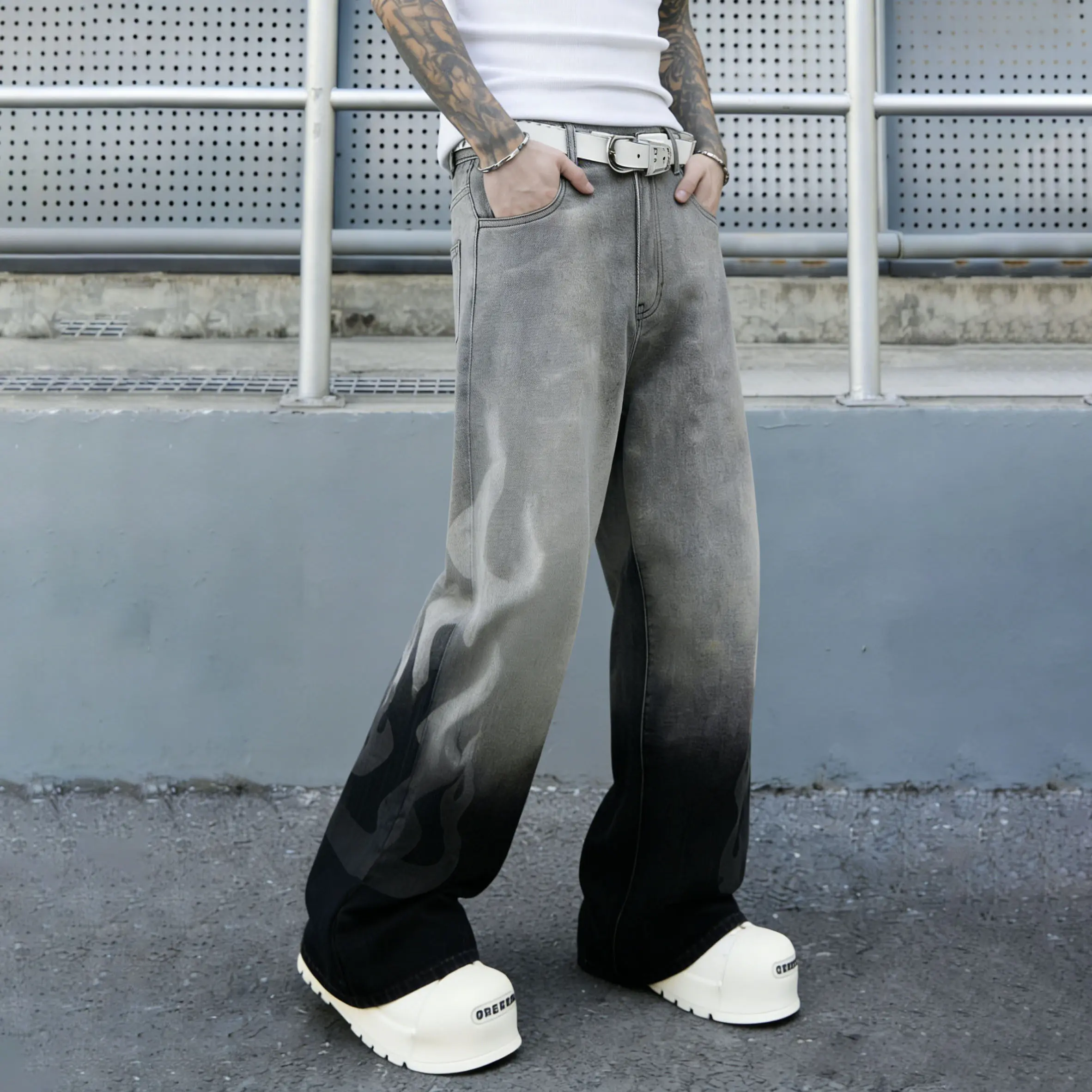 Men's Gradient Faded Flame Print Washed Baggy Wide-Leg Denim Jeans, Casual Classic Menswear Hip-Hop Streetwear Trousers