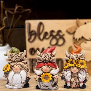 Hodao 3PCS Handmade Resin Highland Cow Gnome Collectible Figurines, Scottish Themed Animal Shaped Statues, Room Decor, Bedroom Decor Ideas, Miniature Zen Gifts for Home (Brown-3)