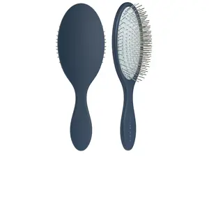 Glow Beauty The Detangling Brush in Midnight Blue 002