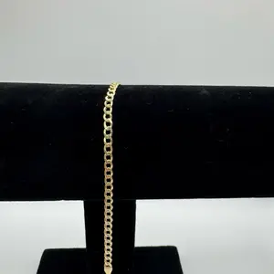 Manilla cubana adiamantada talla 7” oro 10K 3mm