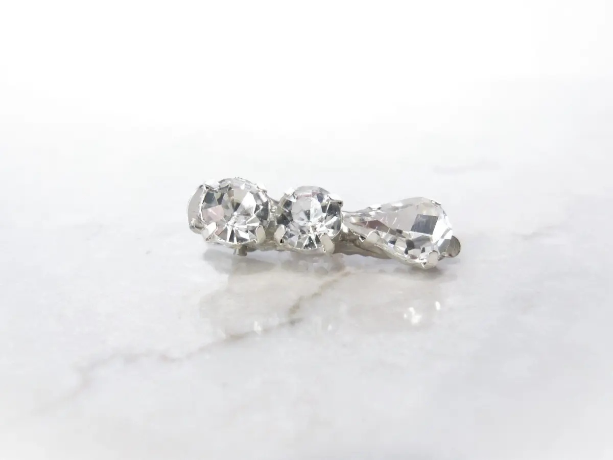 Small crystal  alligator hair clip for fine thin hair