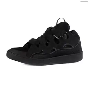 Women's Goth Style Chunky Platform Shoes, Monochrome All Black Design, Textured Fuzzy Laces, Comfortable Cushioned Insole, 2025 Fashion Sneakers all black chunky sneakers fuzzy wide lace platform sneakers, black thick lace shoes