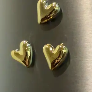 10pcs Refrigerator Golden Heart Magnets, Cute Love Decoration Magnet Set for Home Kitchen and Office Whiteboard, Valentine's Day Gift for Friends and Loved Ones, Refrigerator Kitchen Magnet, Decorative