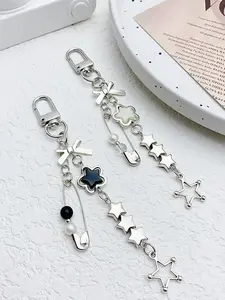 1Pc Star Flower Keychain for Couples, Heart Pendant Keychain for Boyfriend Girlfriend, Matching Bestfriend Gift for Men Women, Stainless Steel Keychain