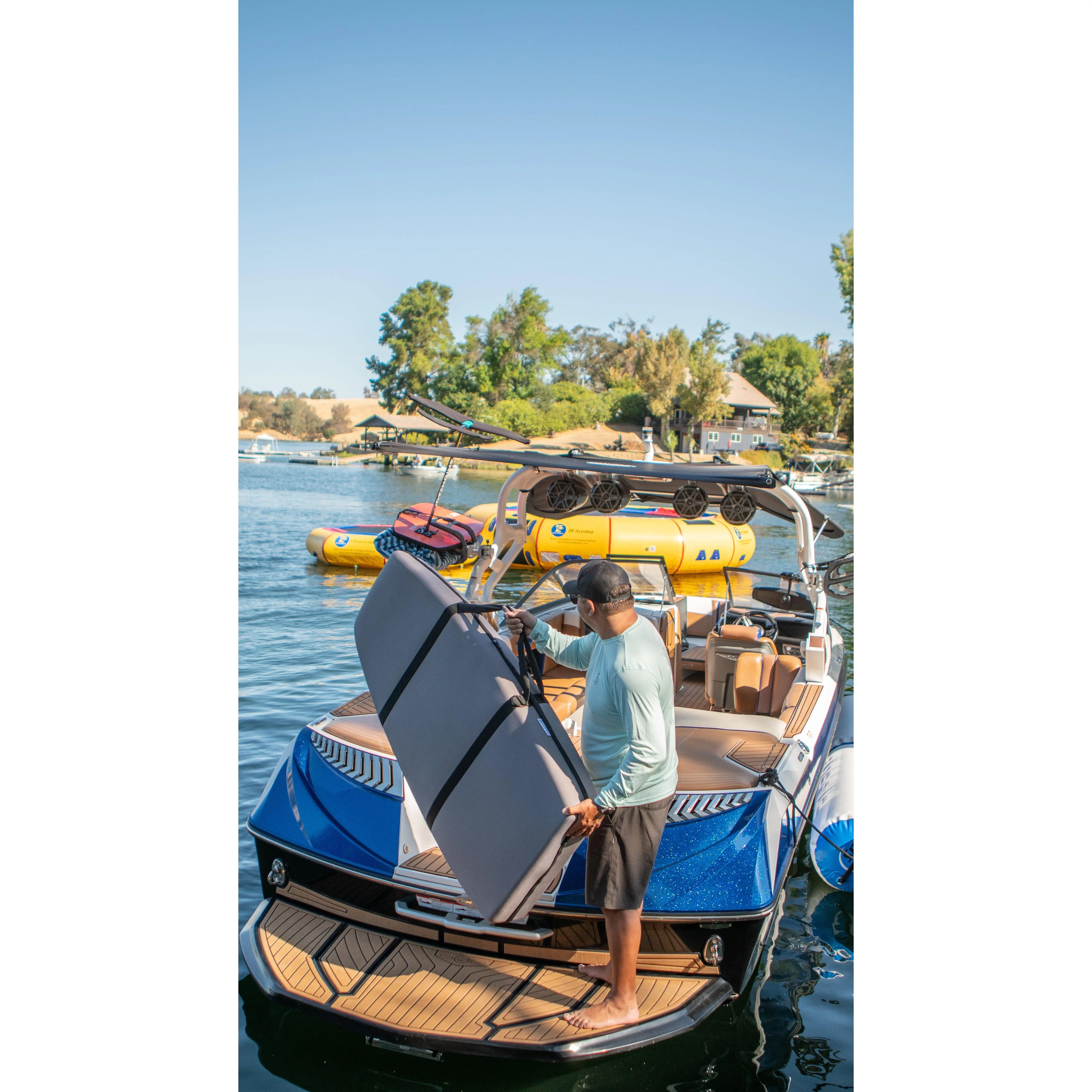 Hardshell Wakesurf Board Case