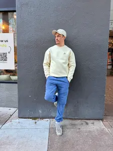 Elaichi Co Graphic Crewneck Sweatshirt – Unisex Oversized Streetwear Pullover Menswear