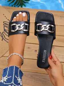 New Summer One-Strap Flat Sandals, Chain Detail, Casual Vacation Style, Comfortable Sole, Perfect for Beach Holidays