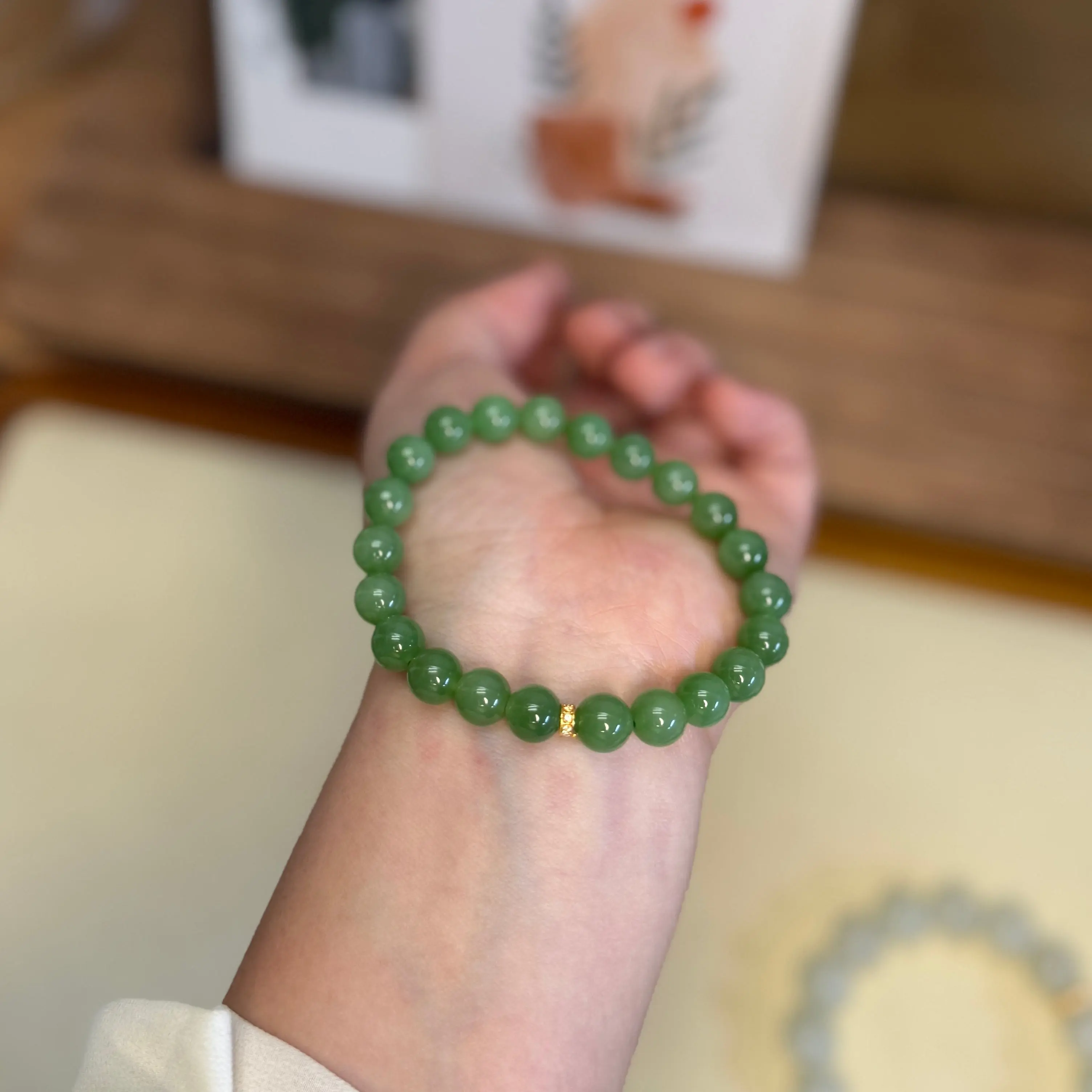 High Quality Natural Jade Beaded Bracelet with 18K Gold