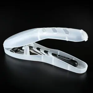 1pc Portable Travel Razor Box, Transparent Dustproof Design, Compact Shaving Kit Storage Case for Travel Convenience, Shaving Products, Shaving Razors