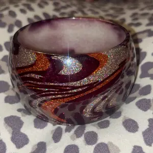 y2k glitter swirl vintage bangle bracelet | y2k jewelry | mcbling vintage trashy y2k swirl bangle bracelet | vintage