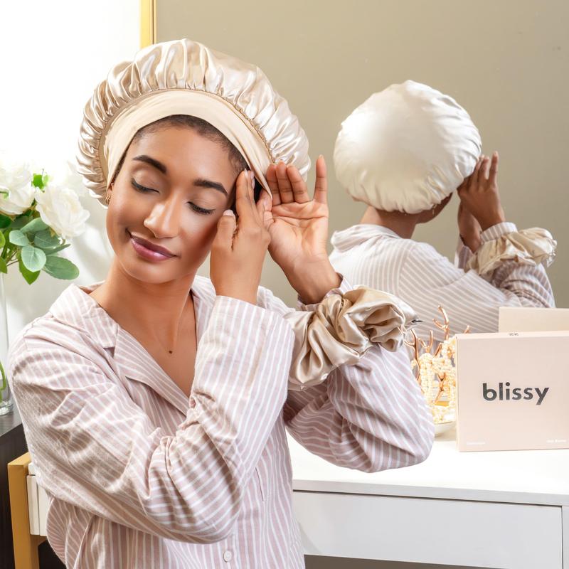 Blissy Silk Halo Bonnet – 100% Mulberry Silk – Anti-Frizz Hair Protection – Extends Blowouts