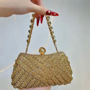 Evening Bags for Women Sparkly Crystal Rhinestone Clutch Purse with Chain Strap Shoulder Bag Gold Color Fashion Accessory gour g use _ bag