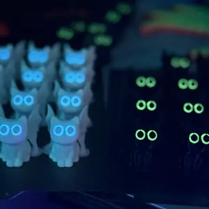 Mini Toothless with Embedded Magnets Unique Designs 3D Printed Figurines for Metal Surfaces Vibrant Multicolor Adorable Home/office Decor Magnetic Ornaments