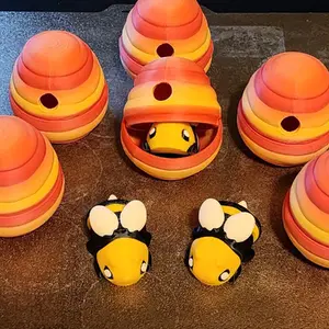 3d printed bee with hive decorative fingerines Collectible Figurines Room