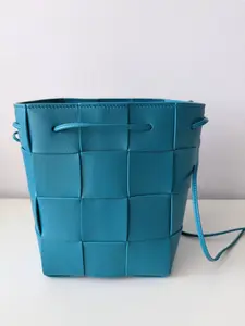 Pre-owned Intrecciato Leather Mini Bags Authentic Bottega Veneta Mini Bucket Crossbody Bag – Turquoise Blue