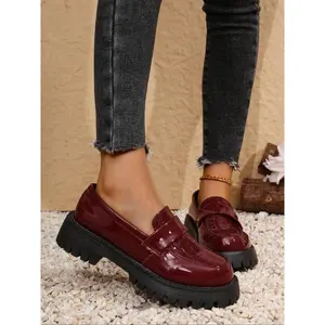 Women's New Fashionable Platform Comfortable and Soft Burgundy Loafers, A Must-have for Daily Casual Fashion Wear, Simple and Versatile Trendy One-foot Platform Shoes, A Must-have for Commuting To Work and School in All Seasons, and A Must-have for Gifts