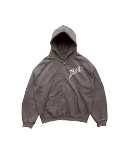 0003 Zip Up