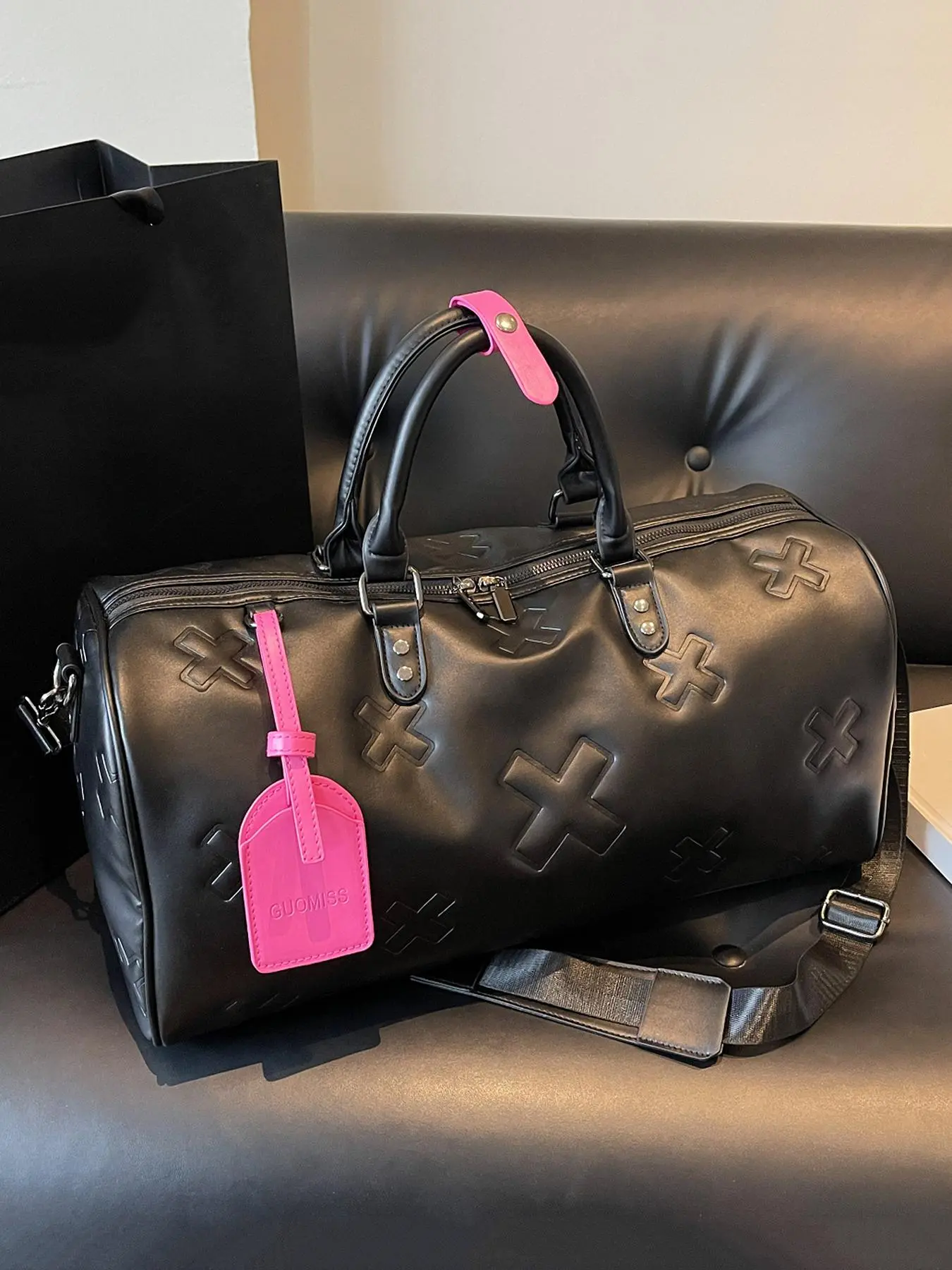 Fashionable and Versatile Travel Bag, Multifunctional Travel Bag, Simple Large Capacity Travel Bag, Lightweight Sports Fitness Bag for Short Business Trips, Travel, Casual Commuter Bag, Travel Duffels