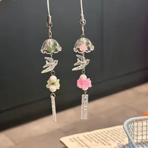 Vintage Glass Swallow Wind Chime Bag Charm, Fairy‑Like Floral Cluster Keychain Pendant, Trendy Healing‑Style Exquisite Accessory, Delicate Elegant Hanging Ornament, Perfect Mini Gift for Women, Ideal for Handbags, Backpacks, Daily Styling and Romantic Dec