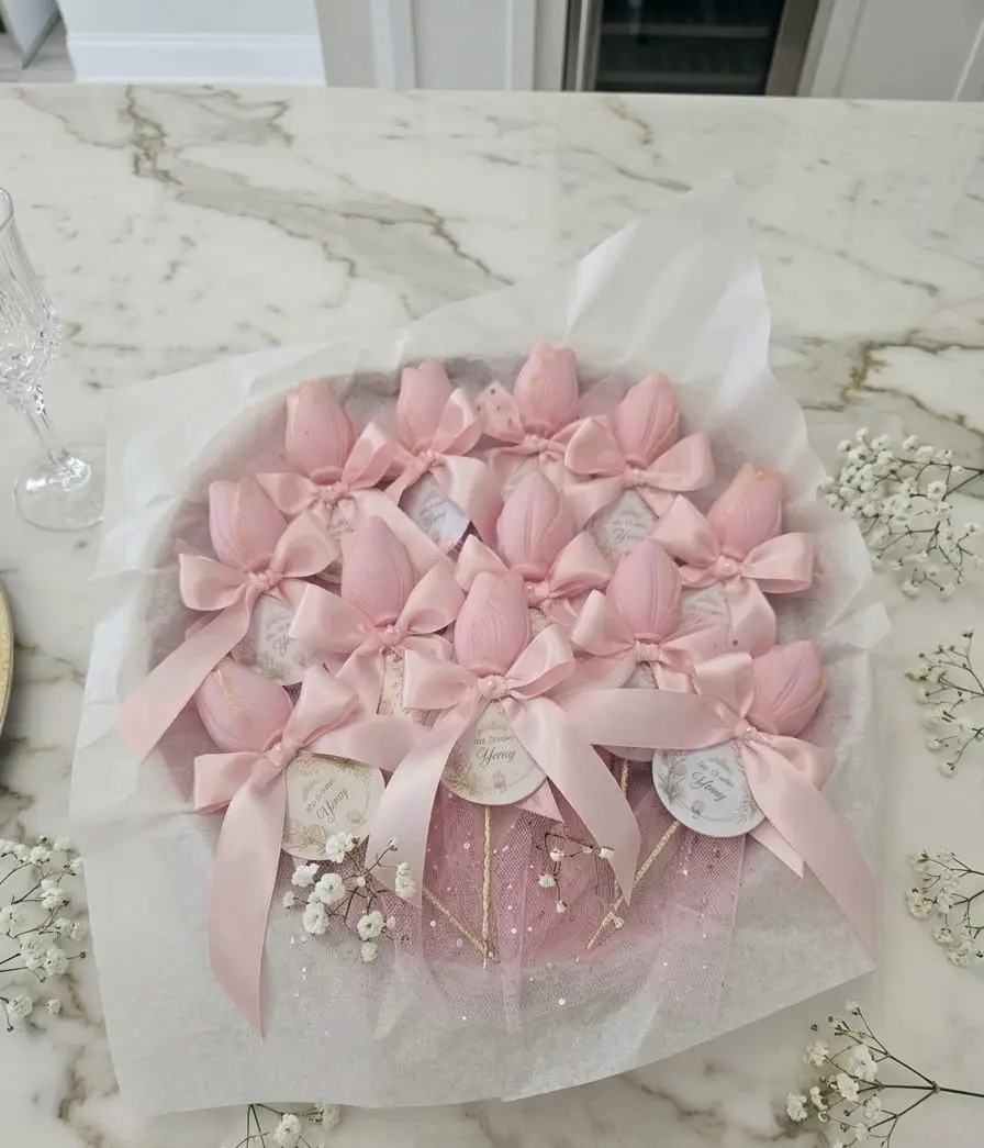 TULIP OR HEART HANDMADE CANDLE