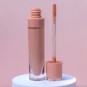 Skintight Makeup Gloss Moisturizer Glossy Smooth Cosmetic Lip Liner Lipstick Lipgloss Moisture Serum Hydrating Hydrate Moisturizing