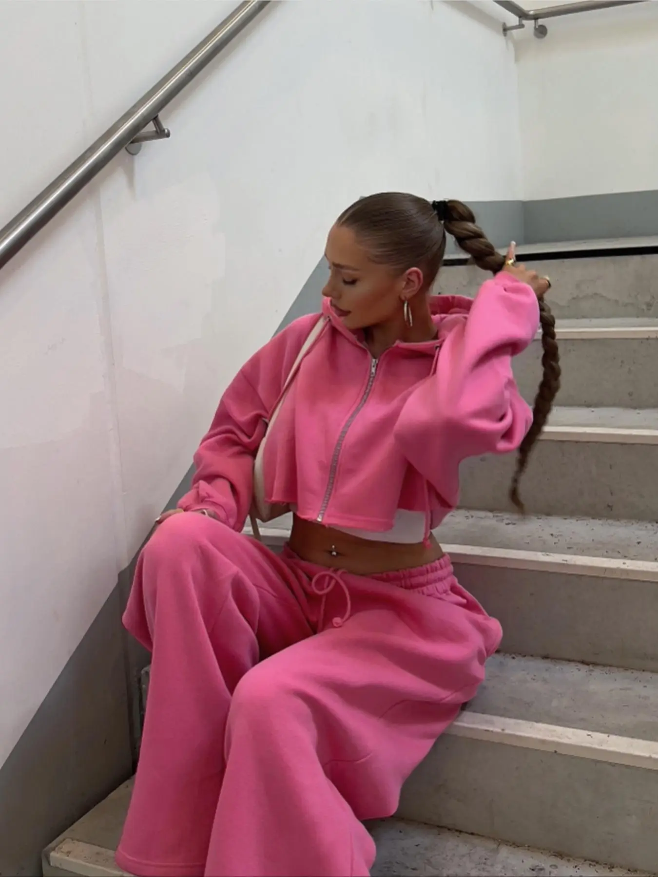 Women's Solid Zip Up Crop Drawstring Hoodie & Drawstring Waist Sweatpants Two-piece Set, Casual Fashion Cozy Breathable Two Piece Outfits for Daily Ou