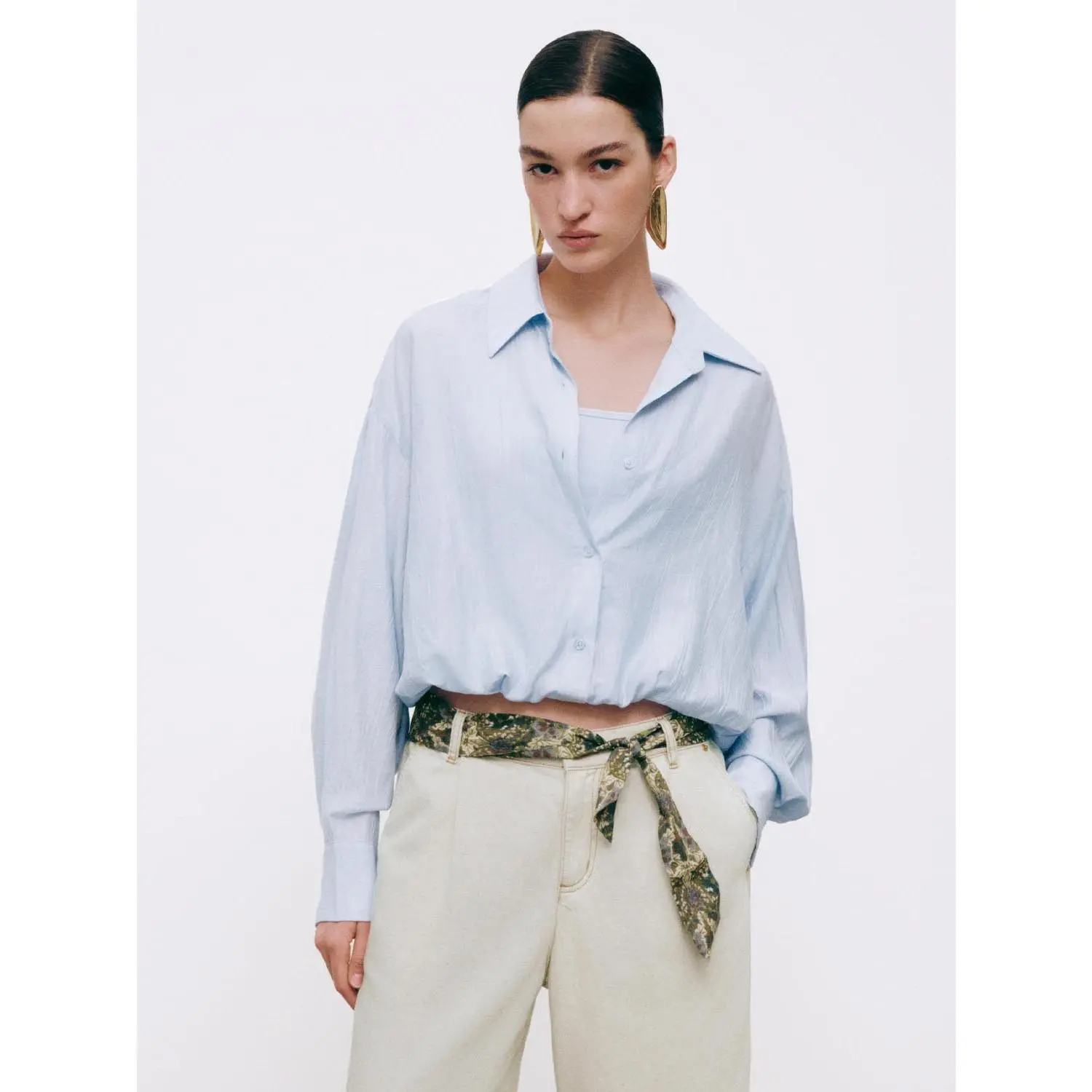 URBAN REVIVO Women's Fitted Casual Blouse - Lightweight Viscose Blend Fabric, Long Puff Sleeves, Bubble Hem