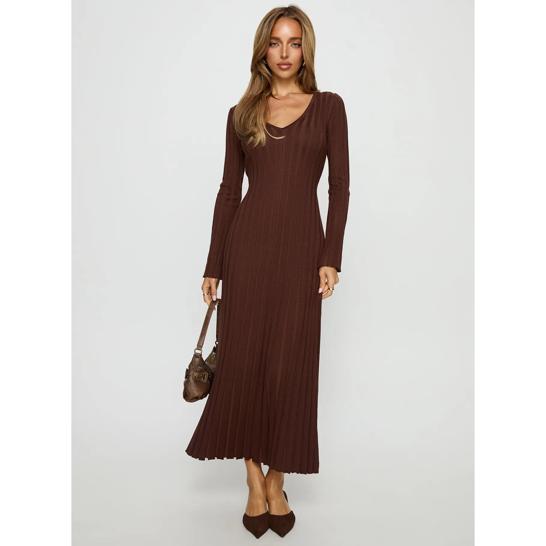 Gratuita Long Sleeve Rib Maxi Dress Chocolate