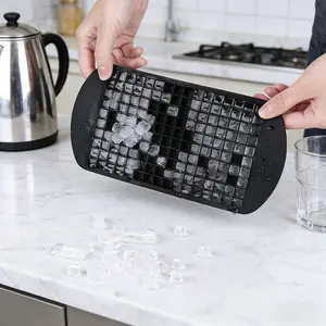 Silicone Mini Ice Cube Tray, 1pcs with 160 Ice Cube Molds, Easy Release Small Ice Cubes, Stackable Ice Tray, Kitchen Gadget, Freezer Accessory