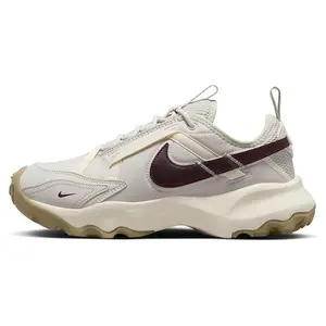 Nike Wmns TC 7900 'Light Bone Burgundy Crush'