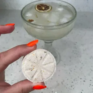 Blood Orange or Skinny Margarita Cocktail | Mocktail | Mimosa Glitter Bomb