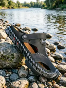 Outdoor First Layer Cowhide Hand-Stitched Summer Beach Sandals, Genuine Leather Breathable Fashion Business Shoes, Comfortable and Stylish Footwear, Handmade Sandals