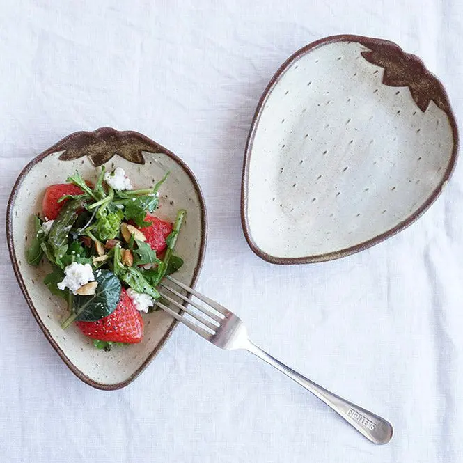 Mashiko Ware Strawberry Plate
