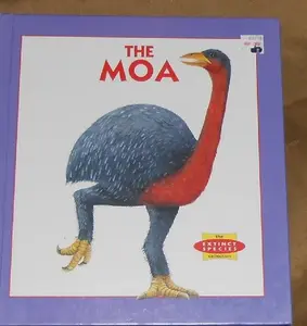 USED-The Moa (The Extinct Species Collection) by Tamara Green (Unknown)