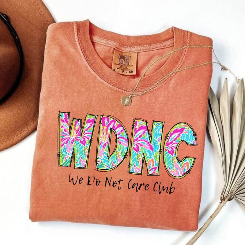 Comfort Colors WDNC Club T-Shirt – We Do Not Care Shirt, Funny Menopause & Perimenopause Tee for Women, Trendy Quote Gift Idea