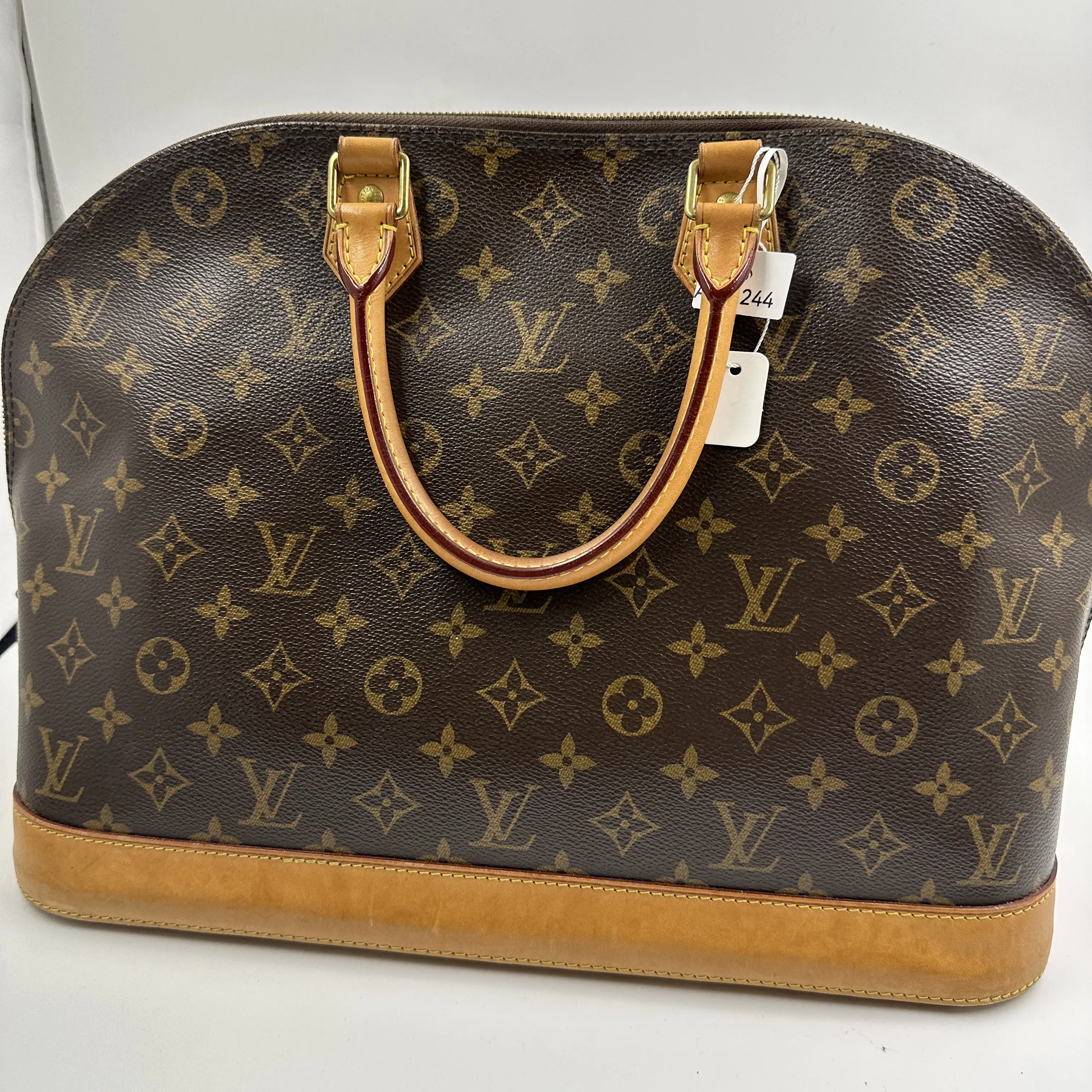 Pre-owned Louis Vuitton Alma handbag A101244