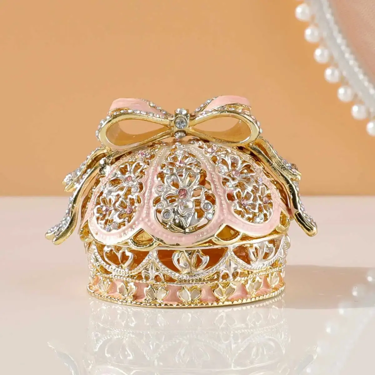 Crown of Elegance and Luxury: Ornately crafted ring boxes to add a luxurious touch to any occasion. Available in two colors.